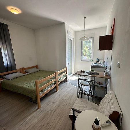 Apartman Zrinjski Apartment Мостар Екстериор снимка