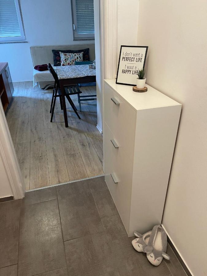Apartman Zrinjski Apartment Мостар Екстериор снимка