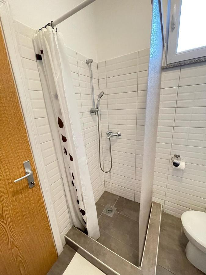 Apartman Zrinjski Apartment Мостар Екстериор снимка