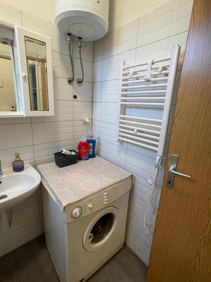 Apartman Zrinjski Apartment Мостар Екстериор снимка
